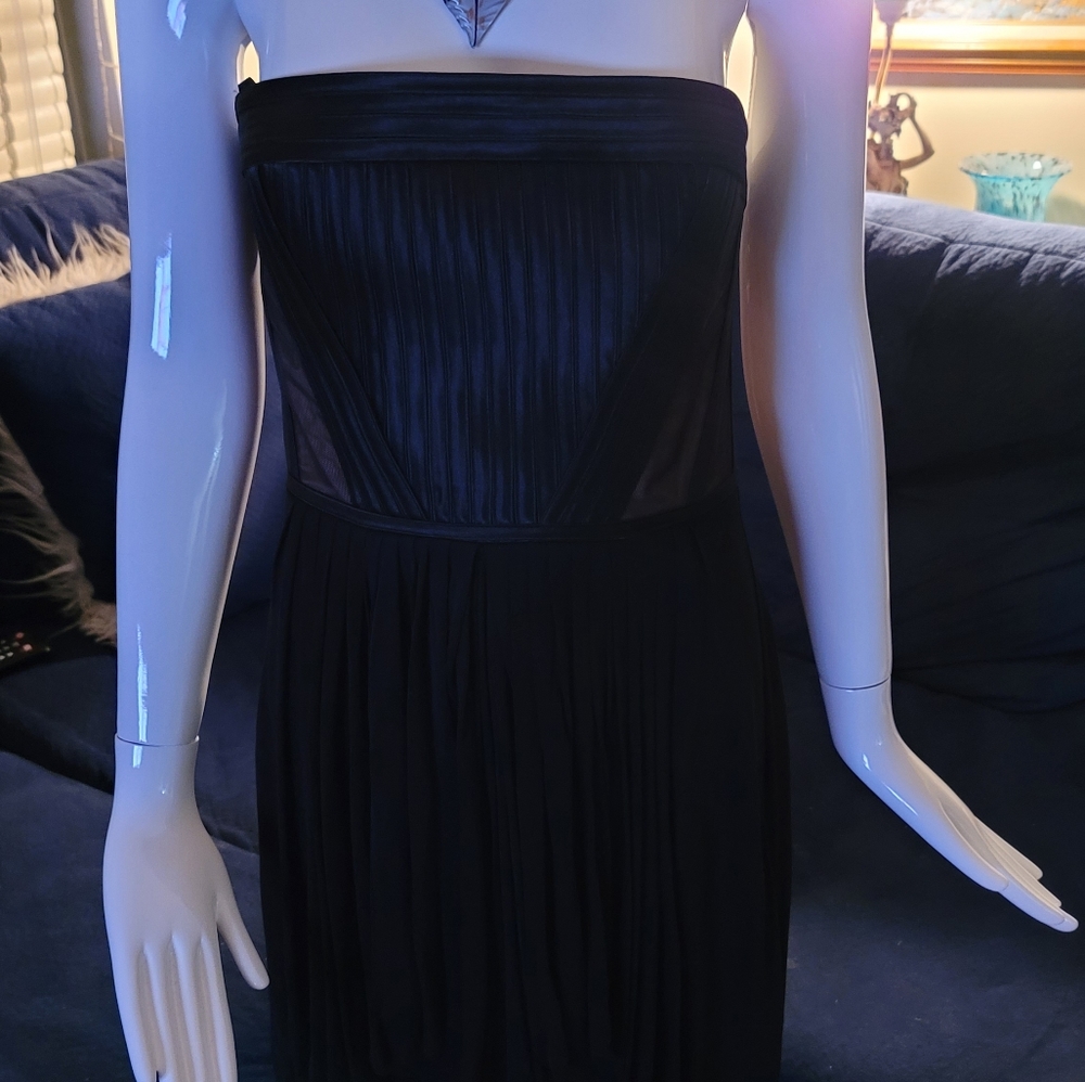 BCBG MAXZARIA